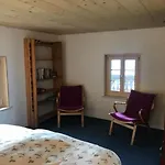 Casa Vanellus / / Val Lumnezia / Near Laax Vignogn