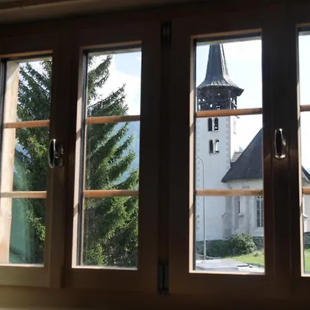 Casa Vanellus / / Val Lumnezia / Near Laax