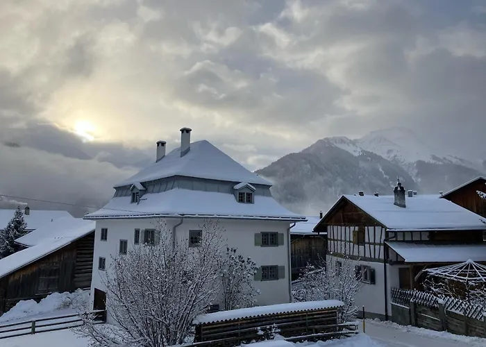 Casa Vanellus / / Val Lumnezia / Near Laax Casa de Férias Vignogn