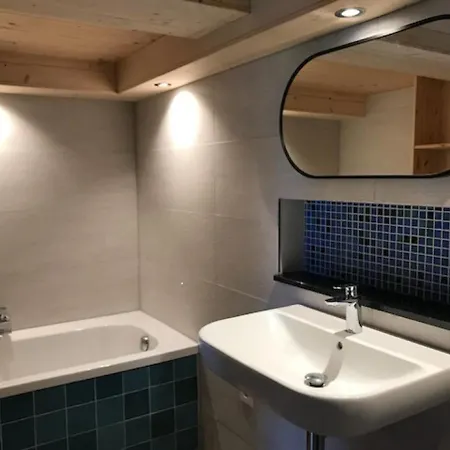 Casa Vanellus / / Val Lumnezia / Near Laax Сasa de vacaciones